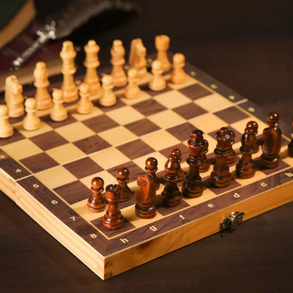 Foldable Wooden Magnetic Chess Set